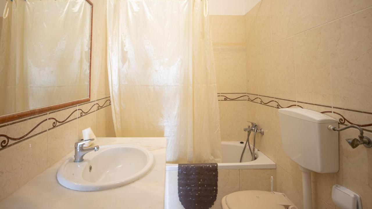 Apartamento Tio Pedro - By Bedzy Albufeira Eksteriør bilde